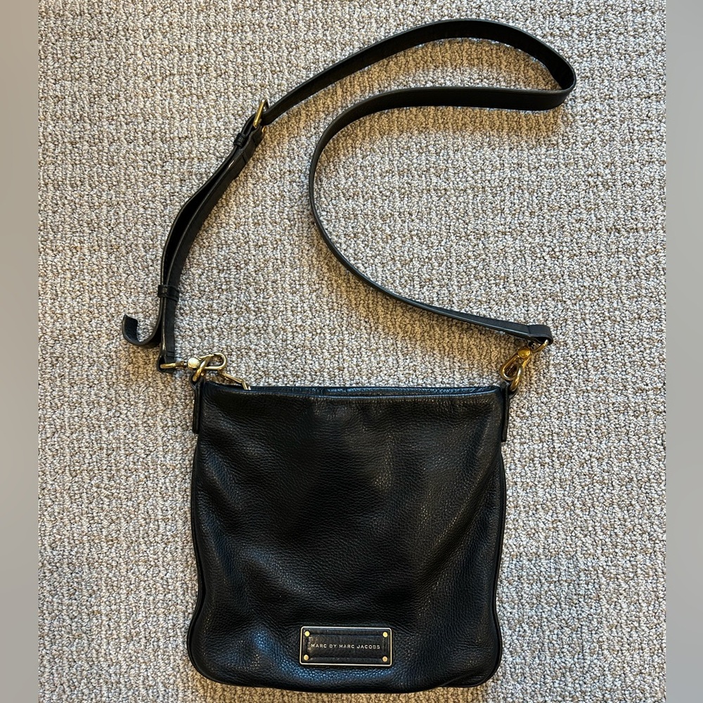 Marc Jacobs Too Hot To Handle Sia Crossbody Bag